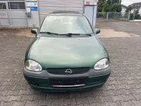 Gebraucht Opel Corsa 65 PS (47 kW) 1998 Grün Kleinwagen