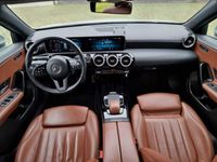 Gebraucht Mercedes A180 116 PS (85 kW) 2018 Silber Limousine