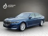 Gebraucht BMW 740 Sport Line 340 PS (250 kW) 2020 Blau Limousine