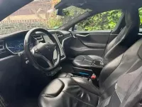Occasion Tesla Model S 245 kW (334 ch) 2015 Noir Citadine