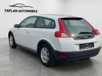 Gebraucht Volvo C30 Momentum 145 PS (106 kW) 2007 Weiß Kleinwagen