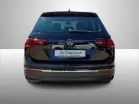 Gebraucht VW Tiguan Life 150 PS (110 kW) 2023 Schwarz SUV