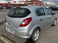 Gebraucht Opel Corsa Edition 75 PS (55 kW) 2009 Silber Kleinwagen