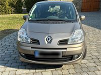 Second-hand Renault Modus 115 CP (84 kW) 2011 Auriu Monovolum