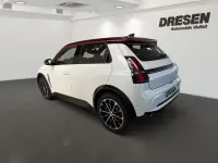 Nowe Renault 5 E-Tech Iconic 89 kW (122 KM) 2026 Biały Sedan/Limuzyna