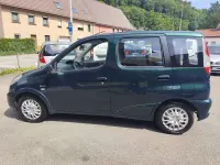 Gebraucht Toyota Yaris Luna 86 PS (63 kW) 2000 Grün Kombi