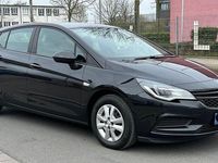 Gebraucht Opel Astra Eco 105 PS (77 kW) 2016 Schwarz Limousine