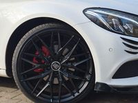 Gebraucht Mercedes C220 Avantgarde 170 PS (125 kW) 2016 Weiß Limousine