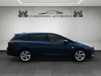 Usado Opel Astra 122 HP (89 kW) 2020 Azul Sedan