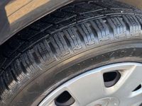 Gebraucht VW Polo Comfortline 64 PS (47 kW) 2005 Schwarz Kleinwagen