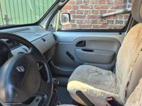 Usado Renault Kangoo 82 HP (60 kW) 2002 Prateado Monovolume