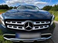 Gebraucht Mercedes GLA220 Urban 170 PS (125 kW) 2019 Blau SUV