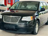Gebraucht Chrysler Voyager 163 PS (119 kW) 2009 Schwarz Van / Kleinbus