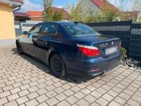 Gebraucht BMW 520 177 PS (130 kW) 2009 Blau Limousine