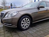 Gebraucht Mercedes E220 AMG 170 PS (125 kW) 2012 Grau Kombi