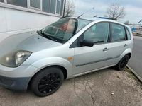 Gebraucht Ford Fiesta 60 PS (44 kW) 2006 Silber Kleinwagen