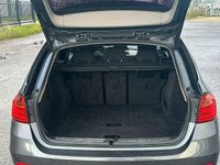 Gebraucht BMW 320 185 PS (136 kW) 2013 Grau Kombi