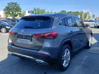 Gebraucht Mercedes GLA200 163 PS (119 kW) 2020 Grau SUV