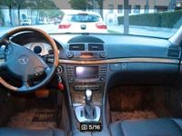 Gebraucht Mercedes E500 Avantgarde 306 PS (225 kW) 2003 Weiß Limousine