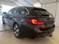 Gebraucht BMW 520 190 PS (139 kW) 2023 Black sapphire metallic Kombi
