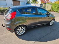 Gebraucht Ford Fiesta Titanium 125 PS (91 kW) 2017 Grau Kleinwagen