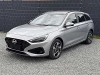 Neu Hyundai i30 116 PS (85 kW) 2026 Shimmering silver Kombi