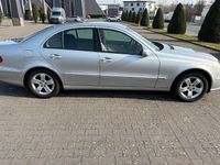 Gebraucht Mercedes E200 Classic 163 PS (119 kW) 2002 Silber Limousine