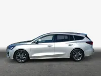 Gebraucht Ford Focus 116 PS (85 kW) 2025 Moondust silver (metallic) Kombi