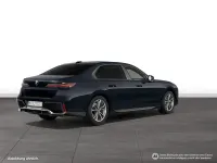 Gebraucht BMW 740 M Sport 299 PS (219 kW) 2026 Schwarz Limousine