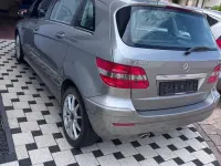 Gebraucht Mercedes B200 140 PS (102 kW) 2008 Grau Van / Kleinbus