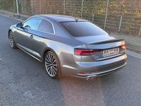 Gebraucht Audi A5 S-Line 190 PS (139 kW) 2019 Monsungrau Coupé