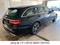 Gebraucht Mercedes E300 194 PS (142 kW) 2020 Schwarz Limousine