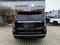 Neu Chevrolet Suburban 426 PS (313 kW) 2026 Schwarz SUV