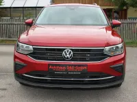 Gebraucht VW Tiguan Active 150 PS (110 kW) 2022 Rot SUV