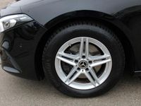 Gebraucht Mercedes A200 Advanced 150 PS (110 kW) 2022 Schwarz Limousine