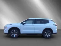 Gebraucht Mitsubishi Outlander P-HEV Edition 136 PS (100 kW) 2025 Andenweiss SUV