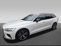Gebraucht Volvo V60 145 PS (106 kW) 2025 Kombi