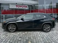 Gebraucht Lexus UX 300h Sport Design Packet 199 PS (146 kW) 2024 Schwarz SUV