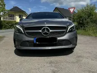 Gebraucht Mercedes A180 Urban 122 PS (89 kW) 2017 Grau Limousine