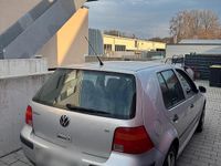 Gebraucht VW Golf IV 101 PS (74 kW) 2002 Silber Kleinwagen