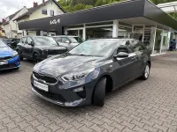 Gebraucht Kia Ceed Vision 140 PS (102 kW) 2019 Grau Kleinwagen
