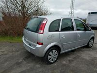 Gebraucht Opel Meriva 90 PS (66 kW) 2005 Silber Van / Kleinbus