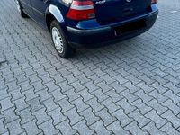 Gebraucht VW Golf IV 75 PS (55 kW) 2002 Blau Limousine