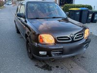 Usata Nissan Micra 59 CV (43 kW) 2001 Nero Utilitaria