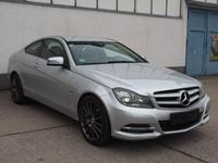 Gebraucht Mercedes C180 156 PS (114 kW) 2011 Silber Coupé