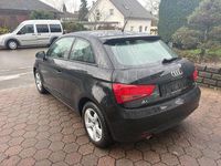 Gebraucht Audi A1 Attraction 86 PS (63 kW) 2010 Schwarz Kleinwagen