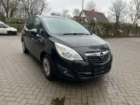 Gebraucht Opel Meriva Design Edition 101 PS (74 kW) 2011 Saphirschwarz mineraleffekt Van / Kleinbus