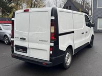 Gebraucht Renault Trafic Komfort 120 PS (88 kW) 2021 Weiß Van / Kleinbus