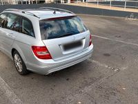 Gebraucht Mercedes C180 Elegance 156 PS (114 kW) 2014 Silber Kombi