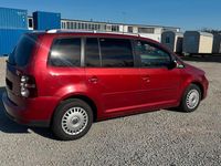 Gebraucht VW Touran 150 PS (110 kW) 2008 Rot Van / Kleinbus